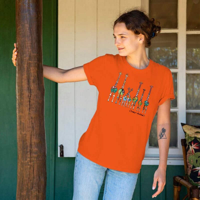 Lustiges Damen T-Shirt in orange, Giraffen im Crazy-Animal Design